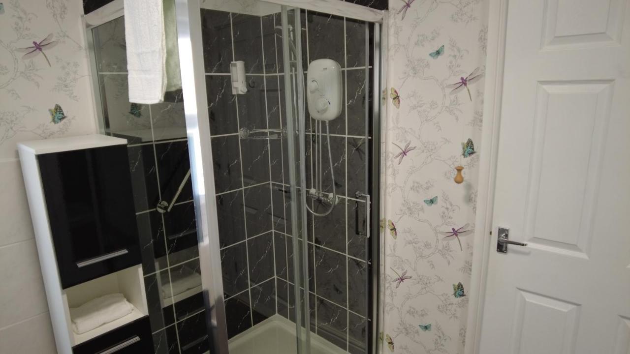 Colbourn Bed And Breakfast Colwyn Bay Extérieur photo