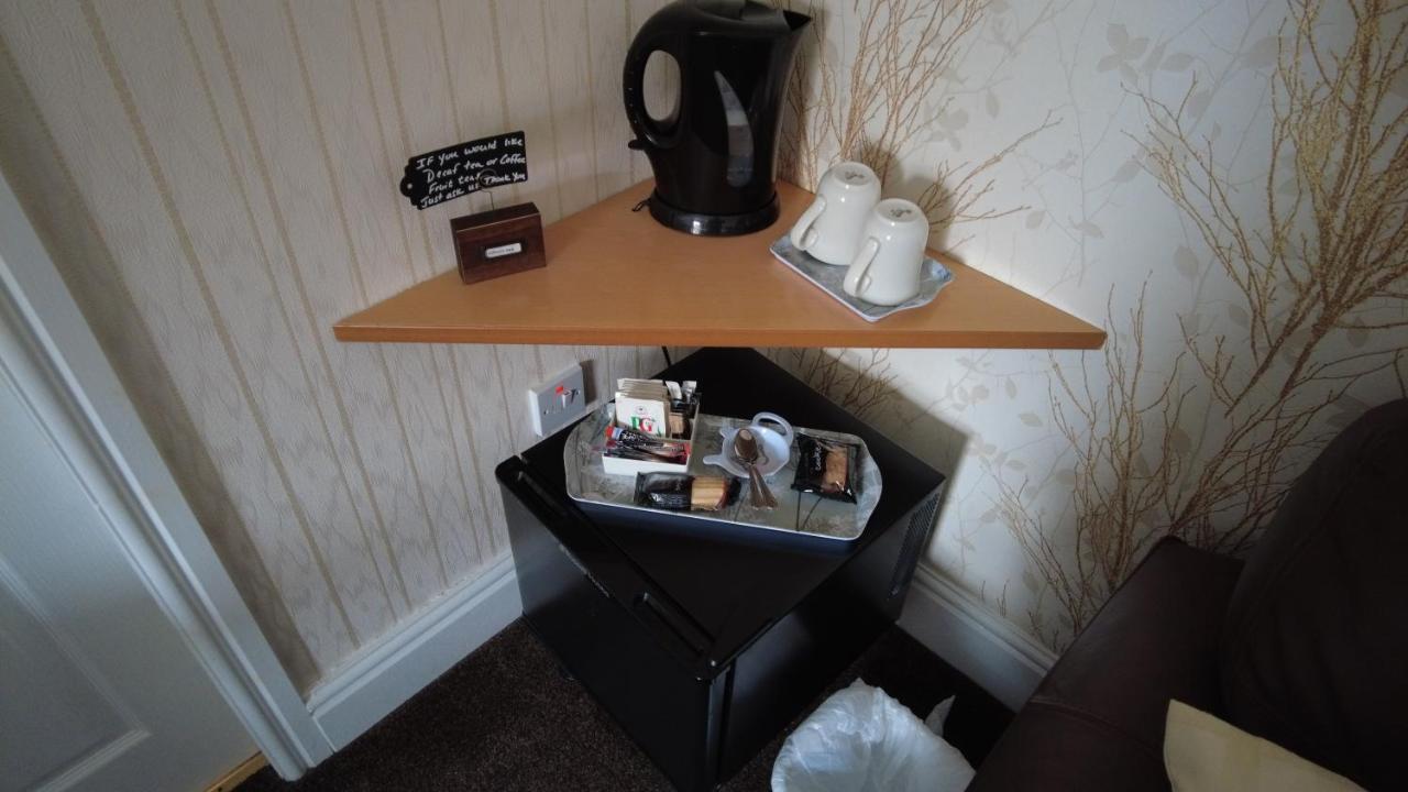 Colbourn Bed And Breakfast Colwyn Bay Extérieur photo