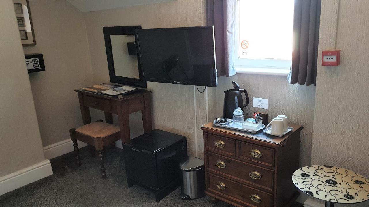 Colbourn Bed And Breakfast Colwyn Bay Extérieur photo